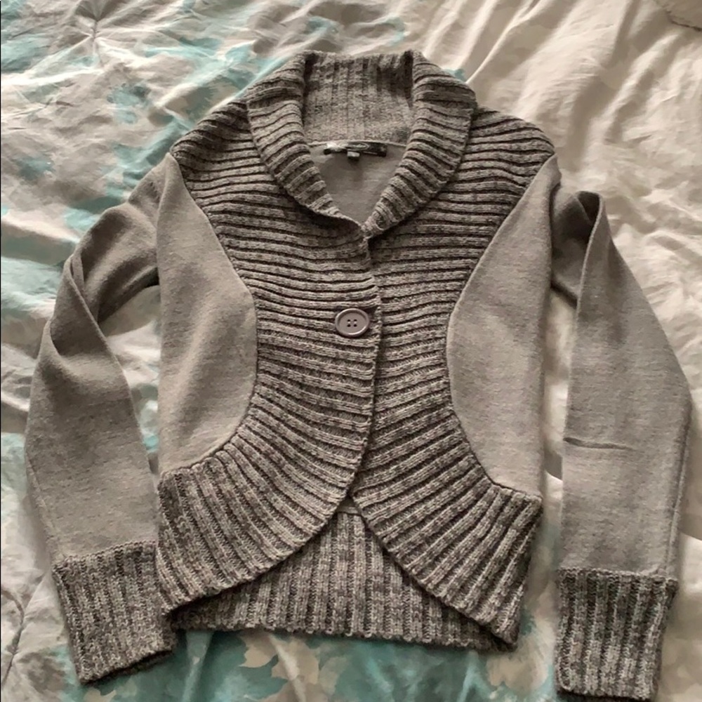 Mandees sweater cardigan with front button size SM